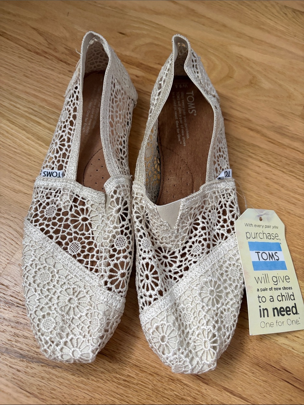 TOMS Women's Cream Crochet Alpargata - Lightweight Slip-On, W9.5
